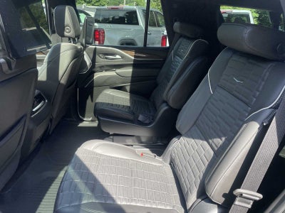 2023 Cadillac Escalade Sport Platinum