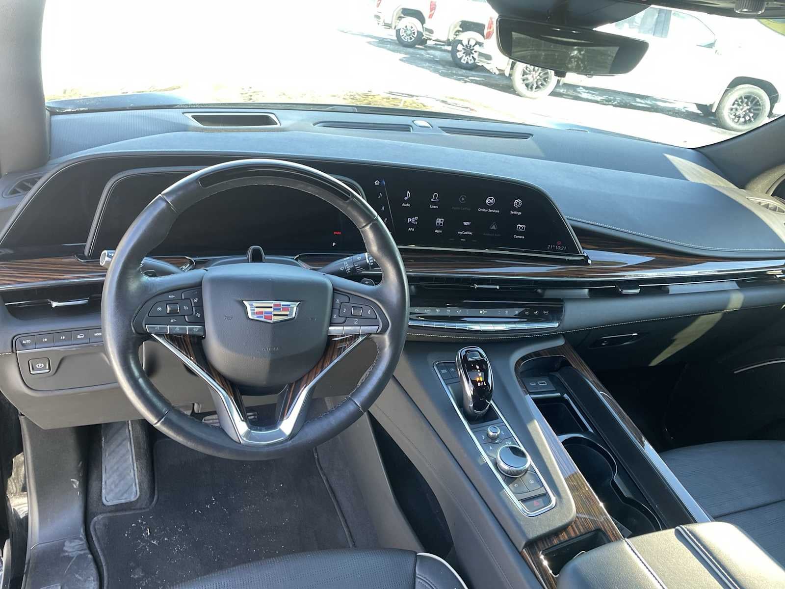 2023 Cadillac Escalade ESV Premium Luxury