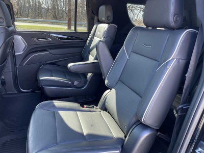 2022 Cadillac Escalade ESV Sport