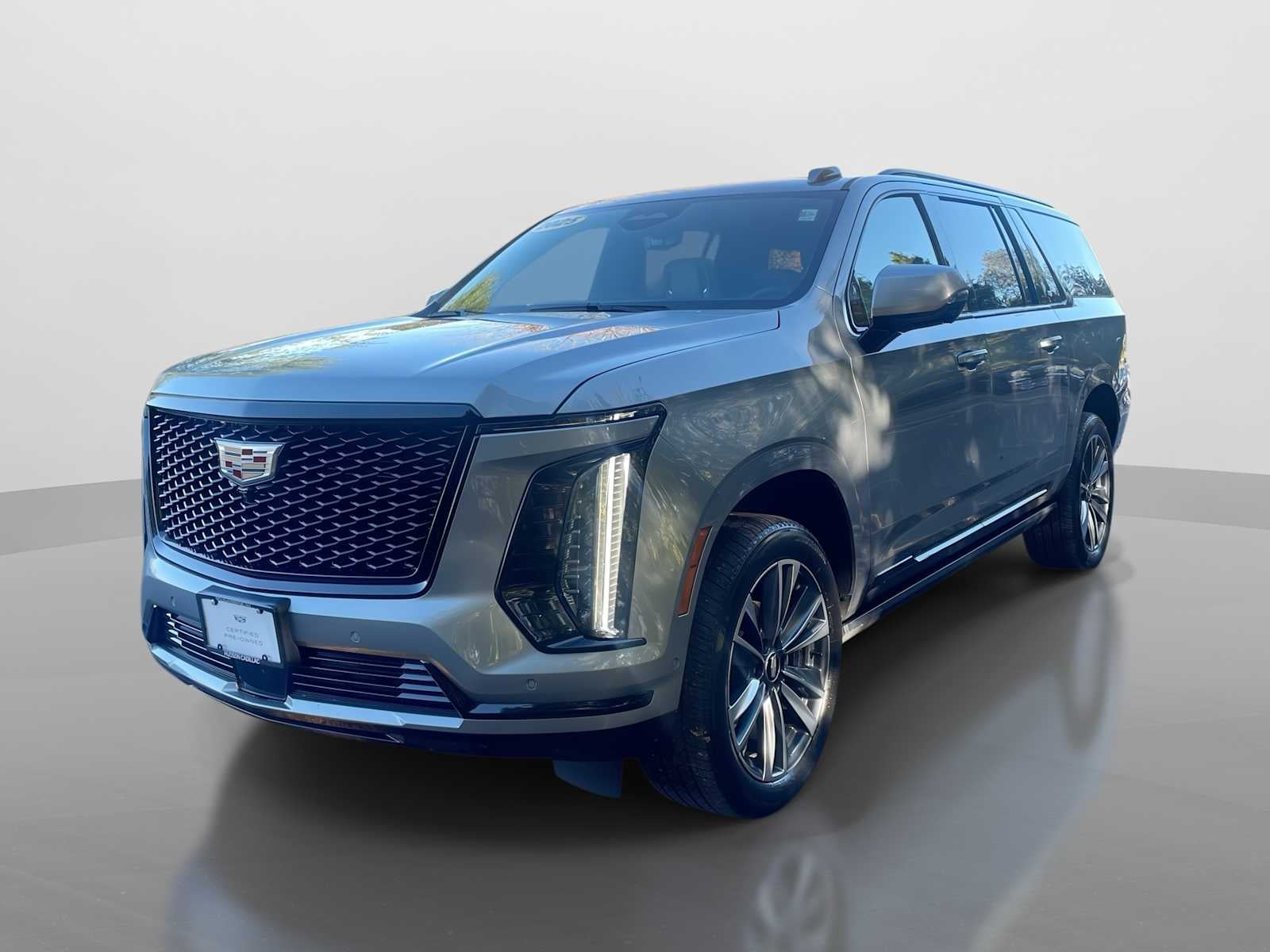2025 Cadillac Escalade ESV