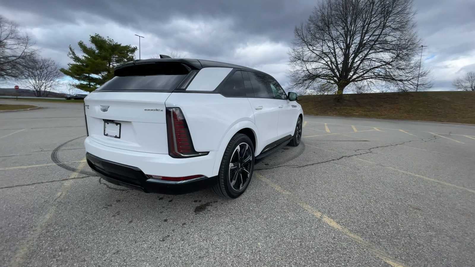 2025 Cadillac ESCALADE IQ Sport 2