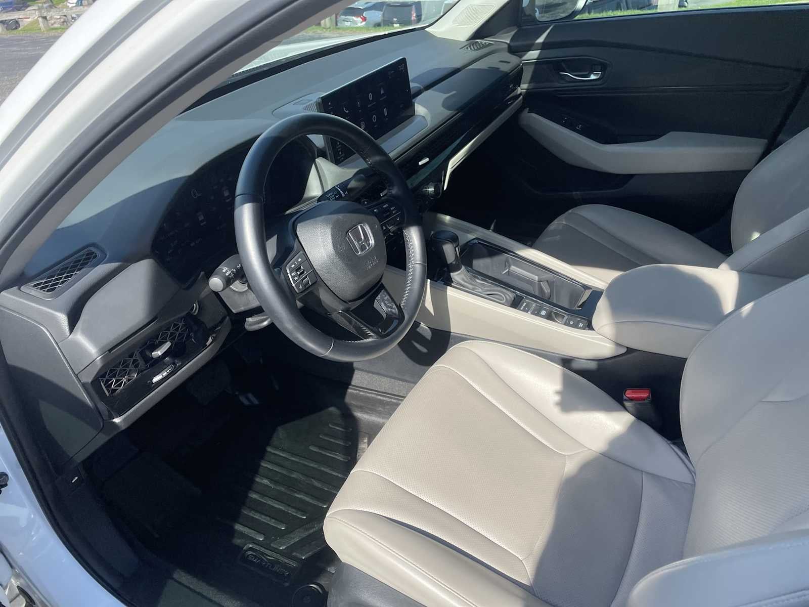 2023 Honda Accord Hybrid EX-L