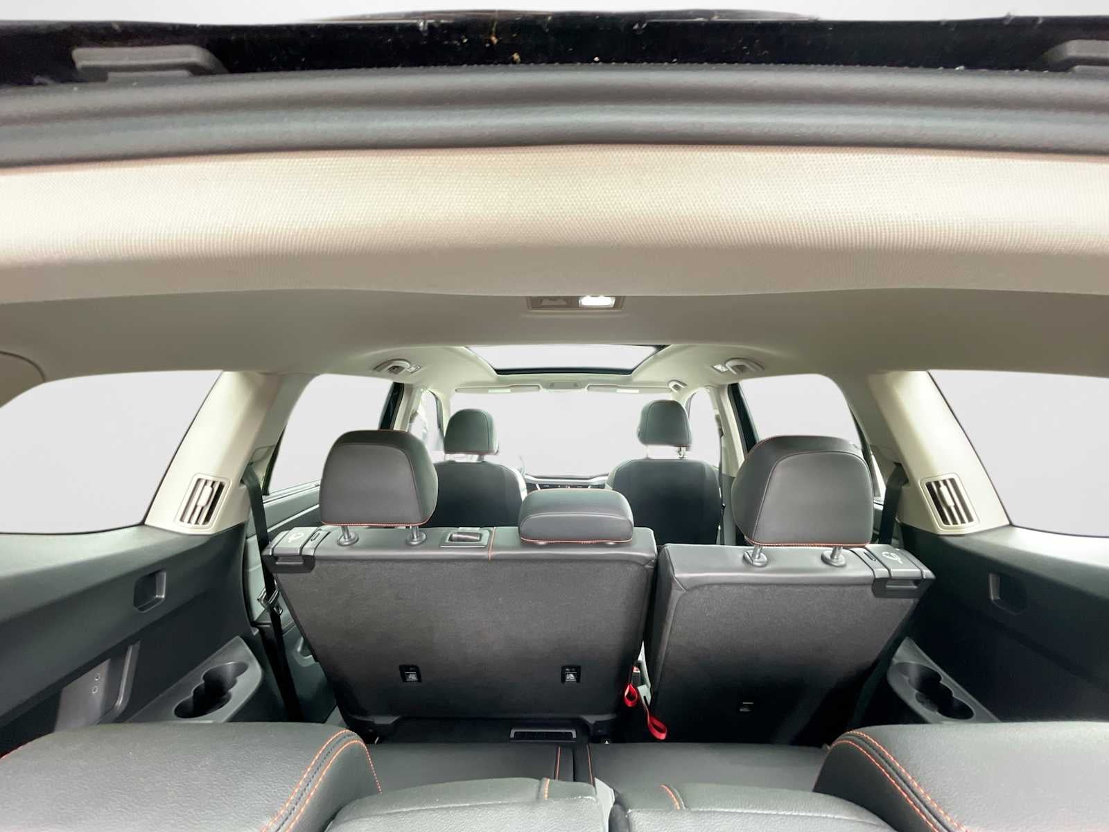 2025 Volkswagen Atlas 2.0T Peak Edition
