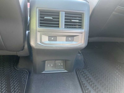 2022 Volkswagen Atlas Cross Sport 3.6L V6 SEL Premium R-Line