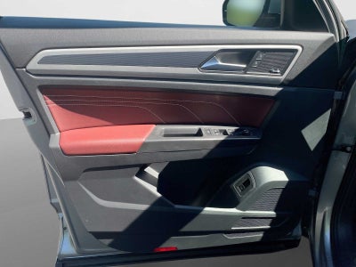 2022 Volkswagen Atlas Cross Sport 3.6L V6 SEL Premium R-Line
