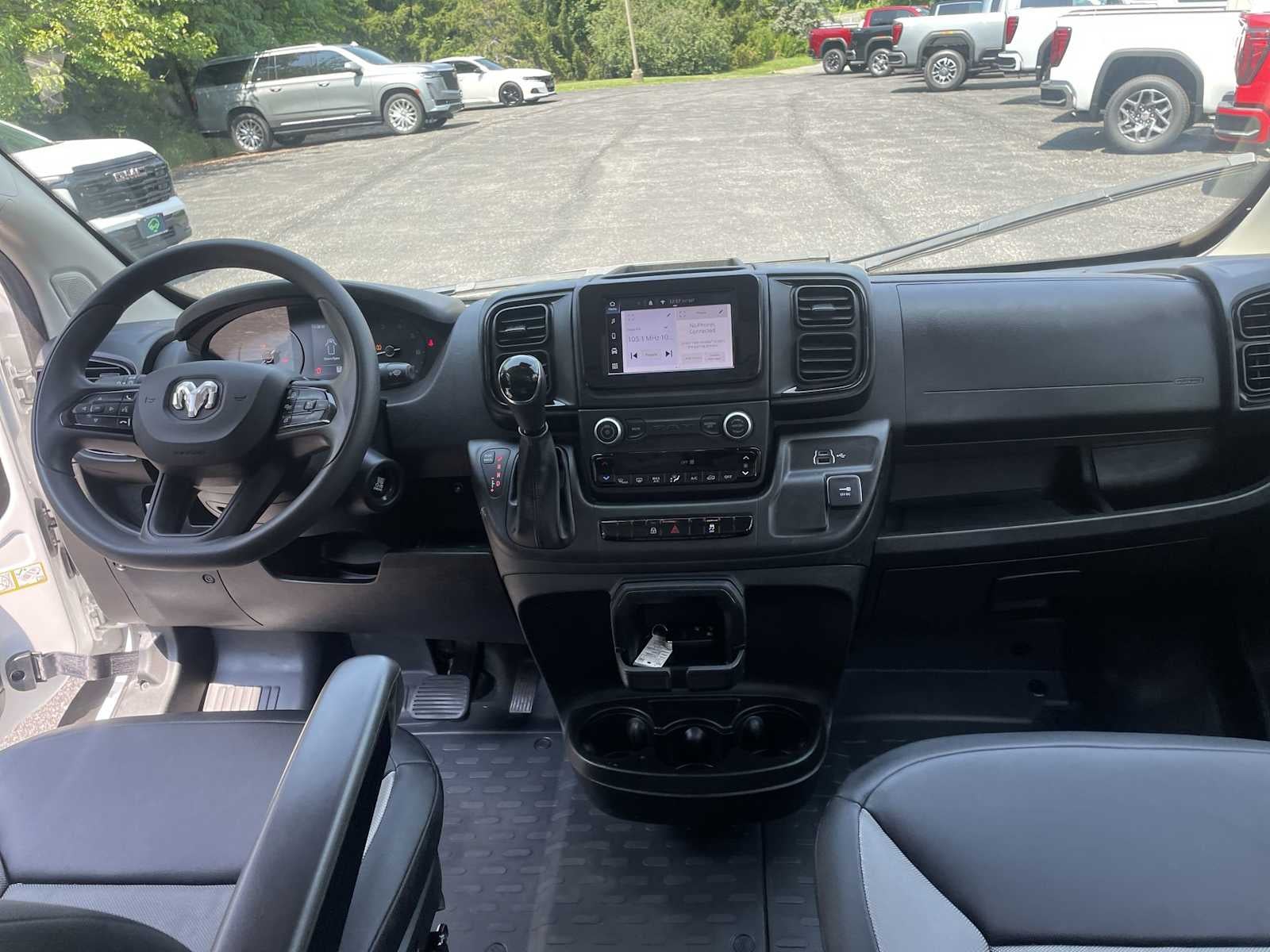 2026 RAM ProMaster Cargo Van Tradesman