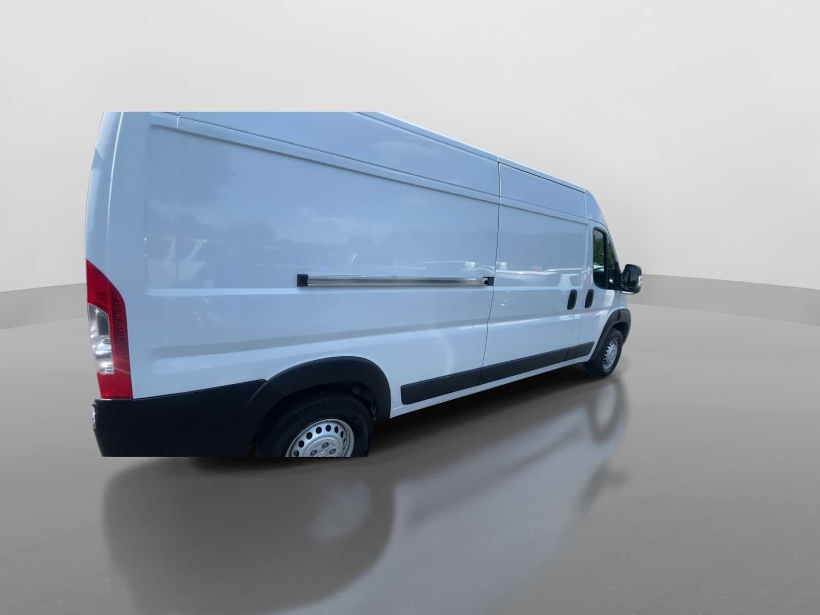2026 RAM ProMaster Cargo Van Tradesman