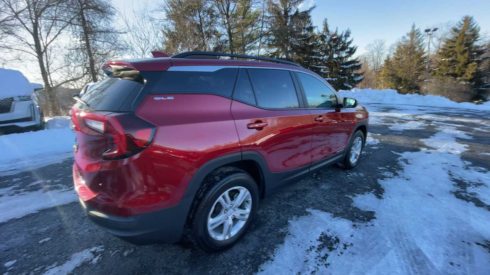 2023 GMC Terrain SLE