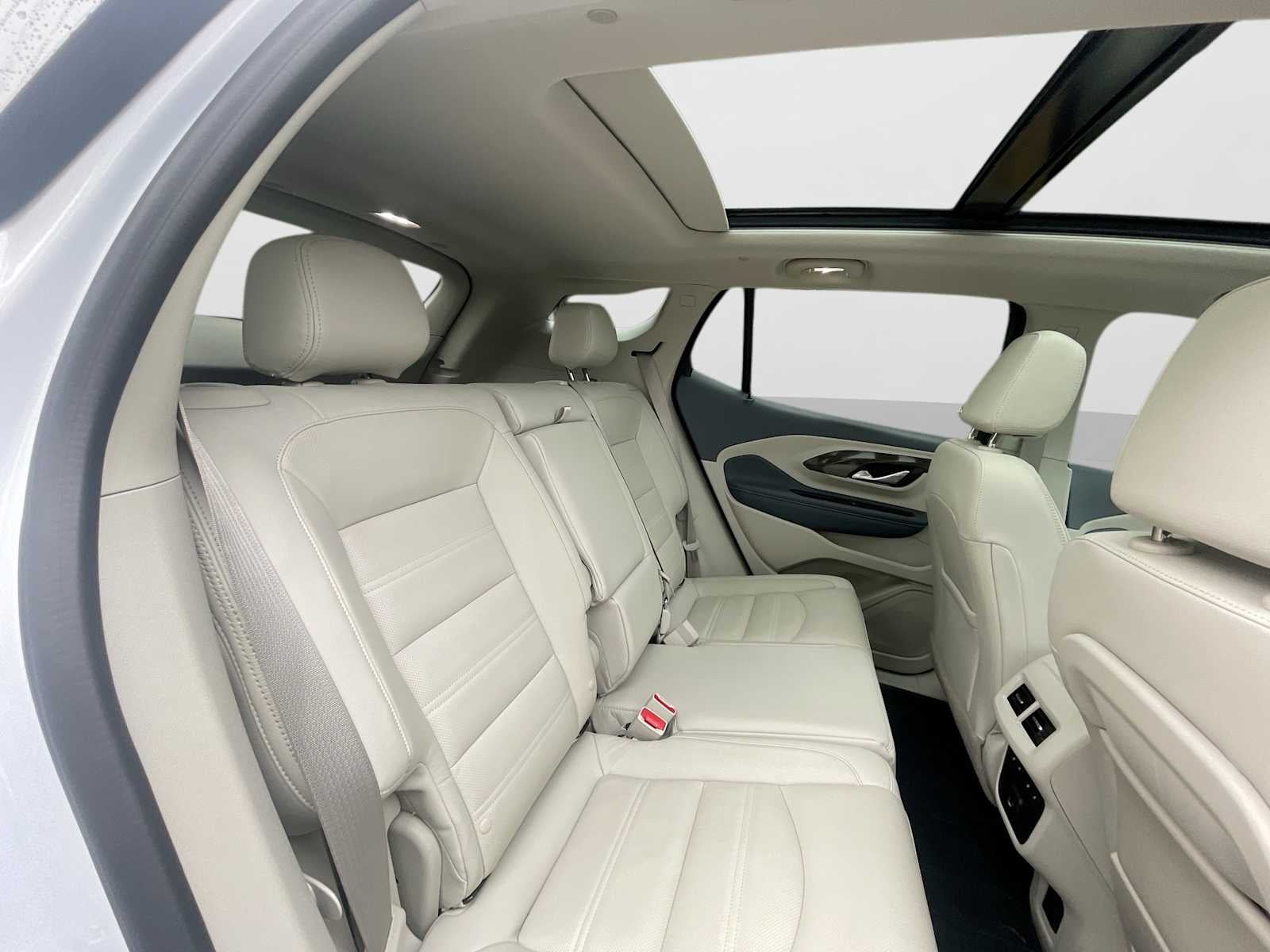 2024 GMC Terrain Denali - Photo 28