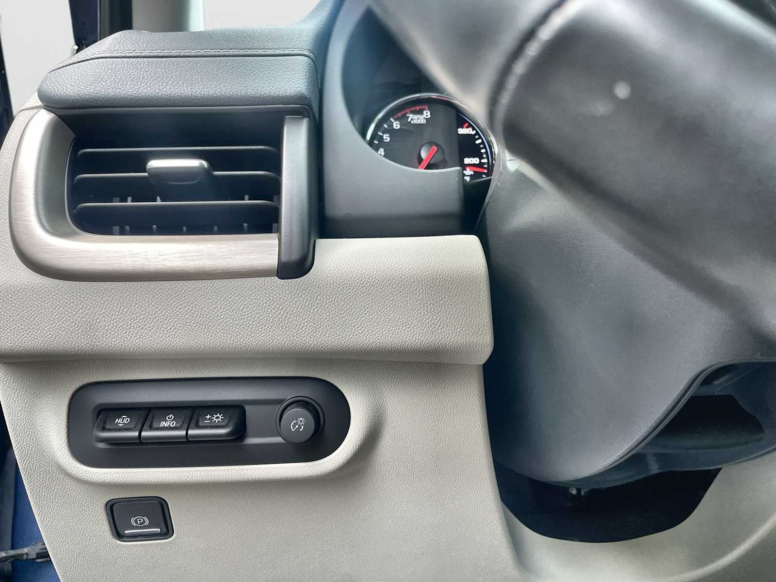 2024 GMC Terrain Denali - Photo 18
