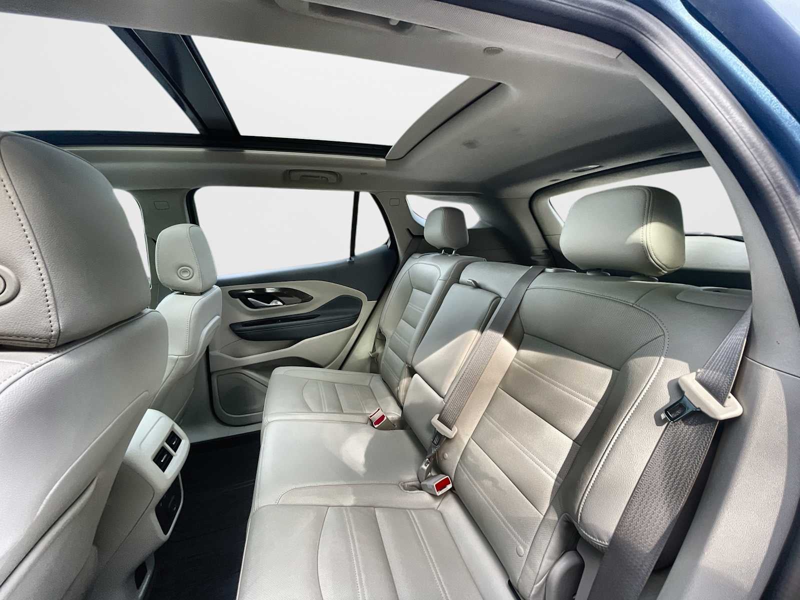 2024 GMC Terrain Denali - Photo 26