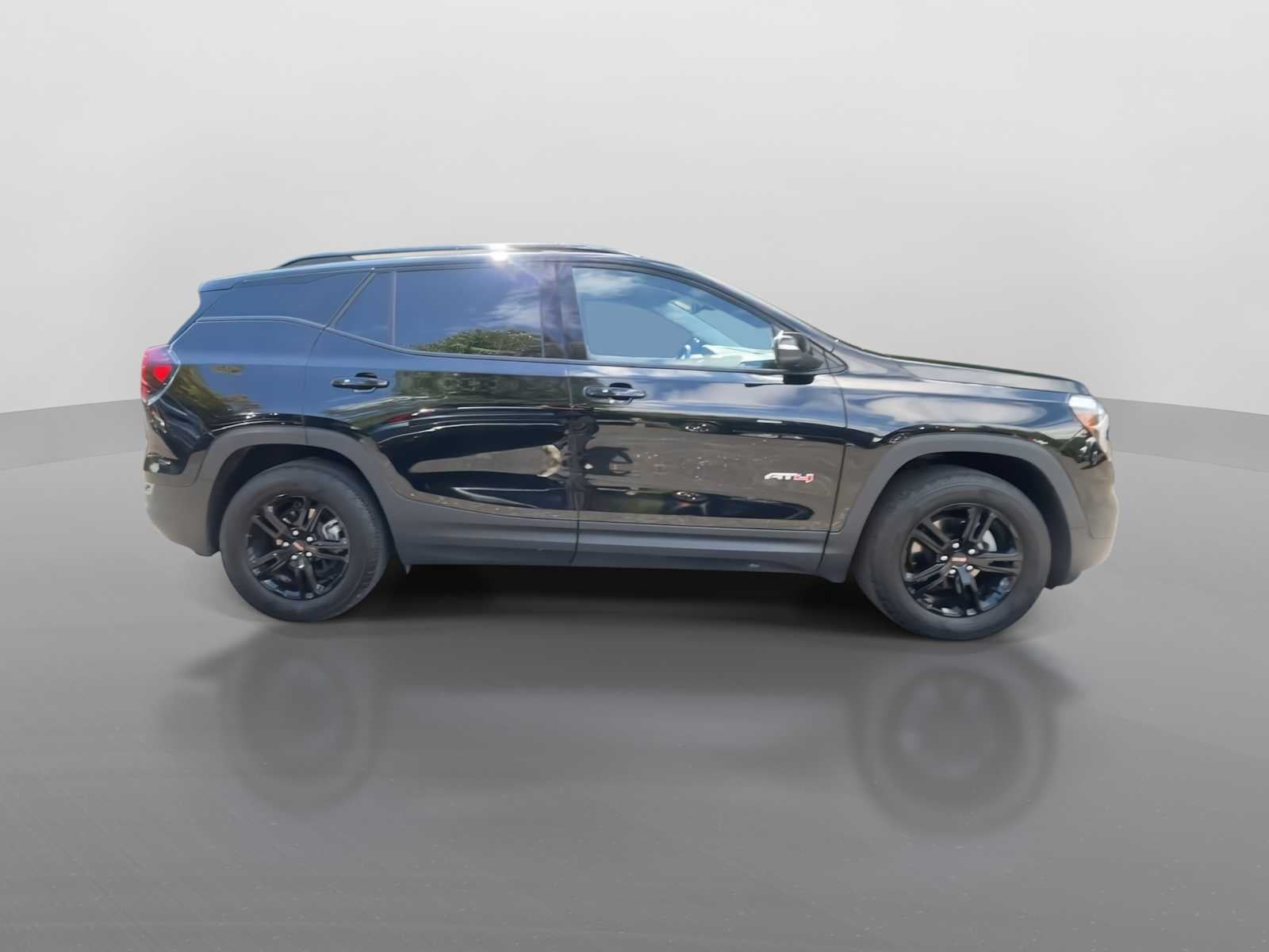 2024 GMC Terrain AT4