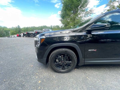 2024 GMC Terrain AT4