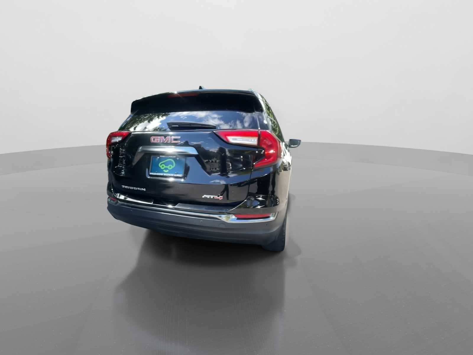 2024 GMC Terrain AT4 - Photo 8