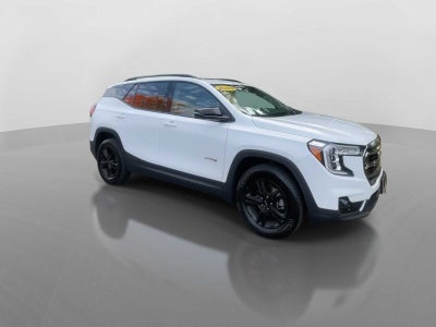 2024 GMC Terrain AT4