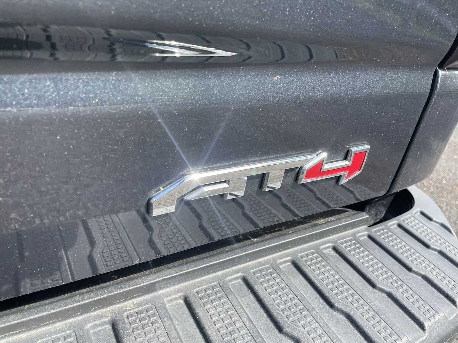 2021 GMC Sierra 1500 AT4