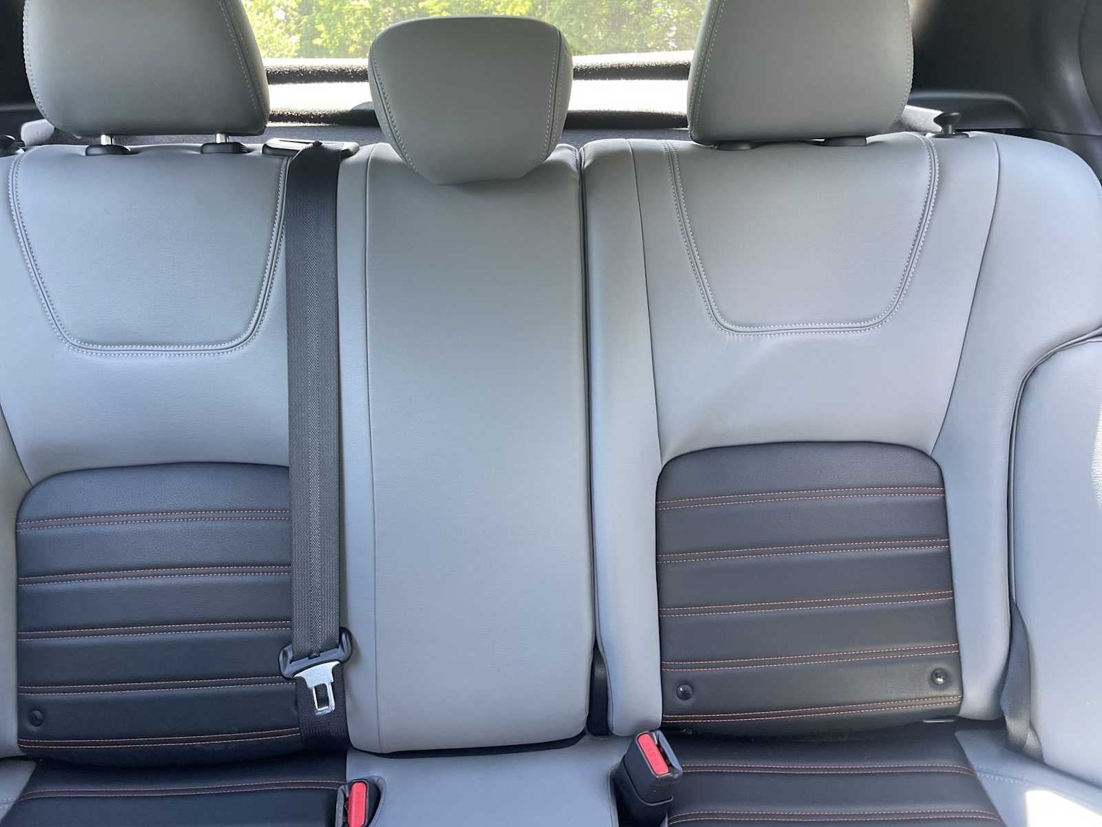 2024 Nissan Kicks SR Xtronic CVT