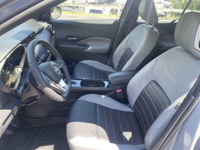 2024 Nissan Kicks SR Xtronic CVT
