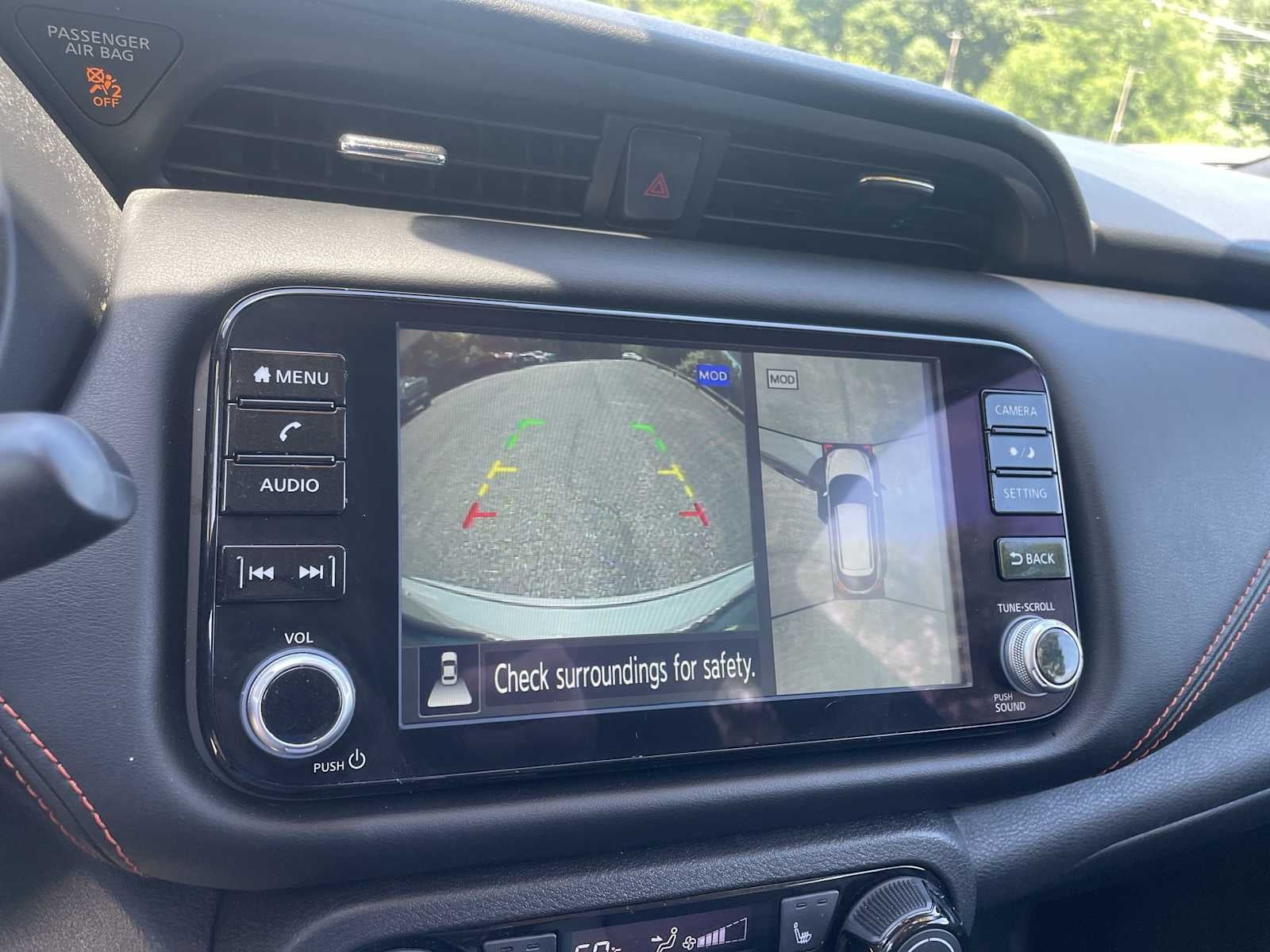 2024 Nissan Kicks SR Xtronic CVT