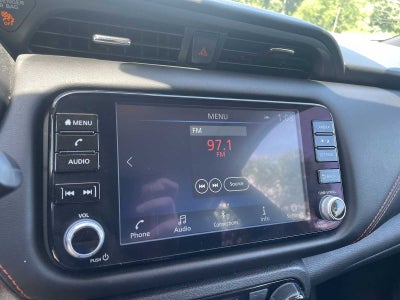 2024 Nissan Kicks SR Xtronic CVT