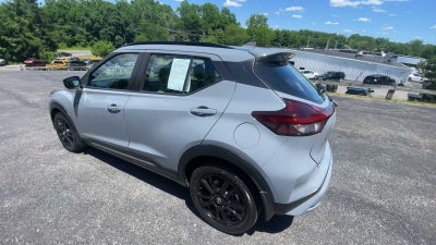2024 Nissan Kicks SR Xtronic CVT