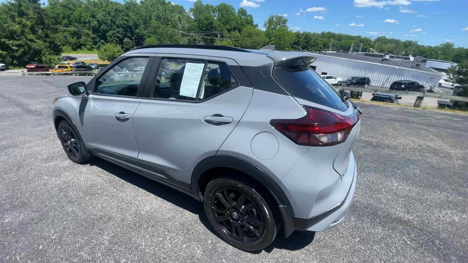 2024 Nissan Kicks SR Xtronic CVT