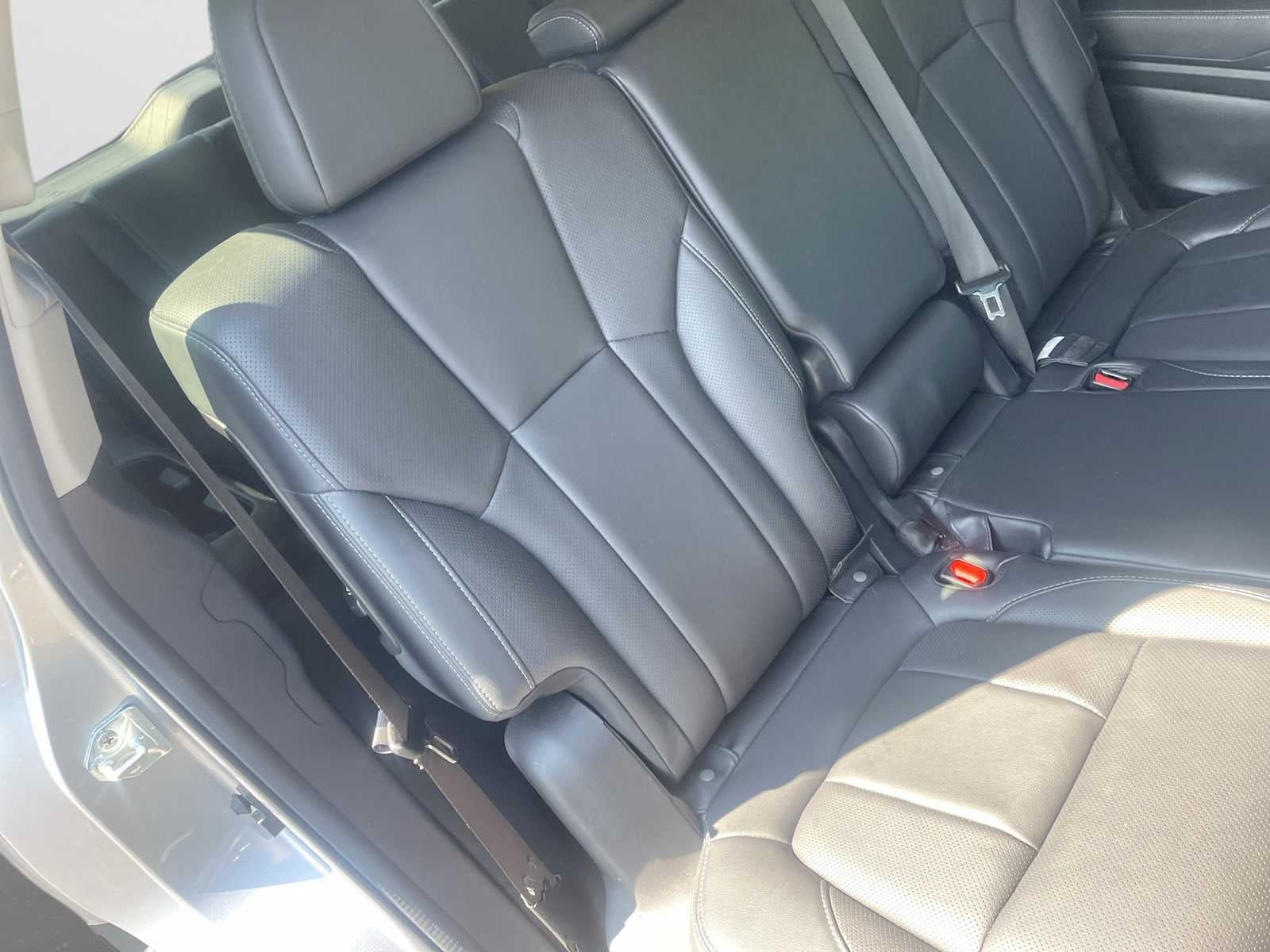 2023 Subaru Ascent Limited 8-Passenger