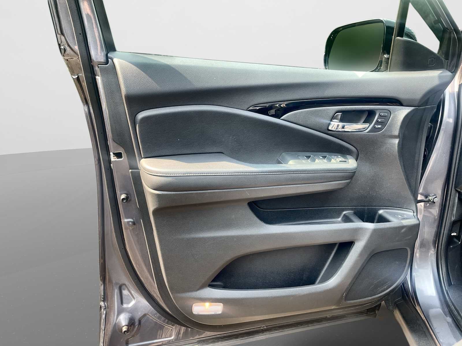 2022 Honda Pilot AWD Touring 7 Passenger