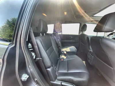 2022 Honda Pilot AWD Touring 7 Passenger