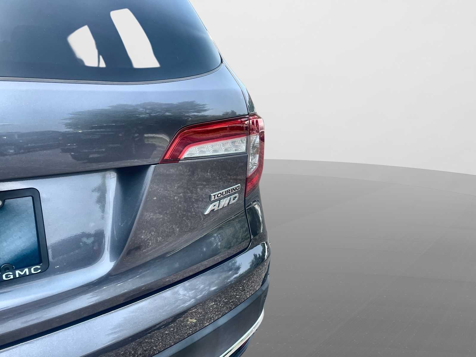2022 Honda Pilot AWD Touring 7 Passenger