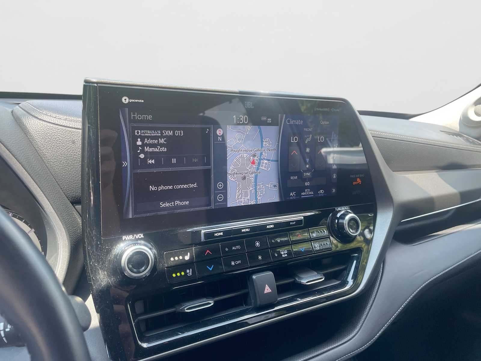 2022 Toyota Highlander Hybrid Limited