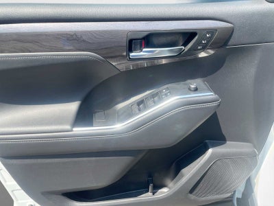 2022 Toyota Highlander Hybrid Limited