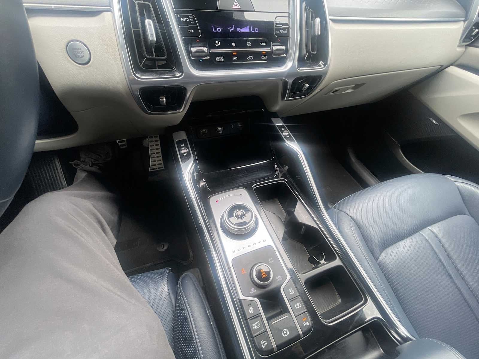 2023 Kia Sorento Plug-In Hybrid SX Prestige
