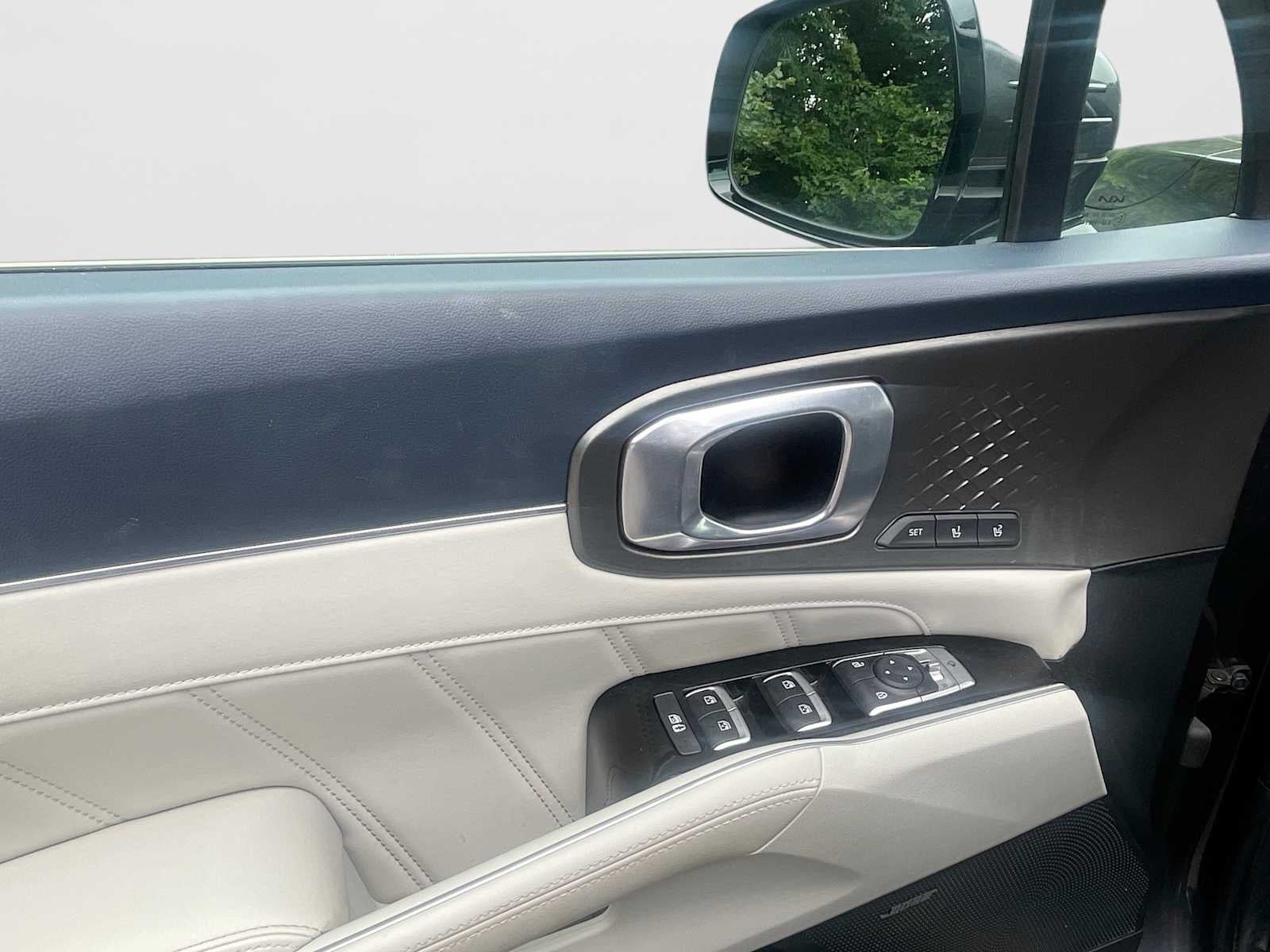 2023 Kia Sorento Plug-In Hybrid SX Prestige