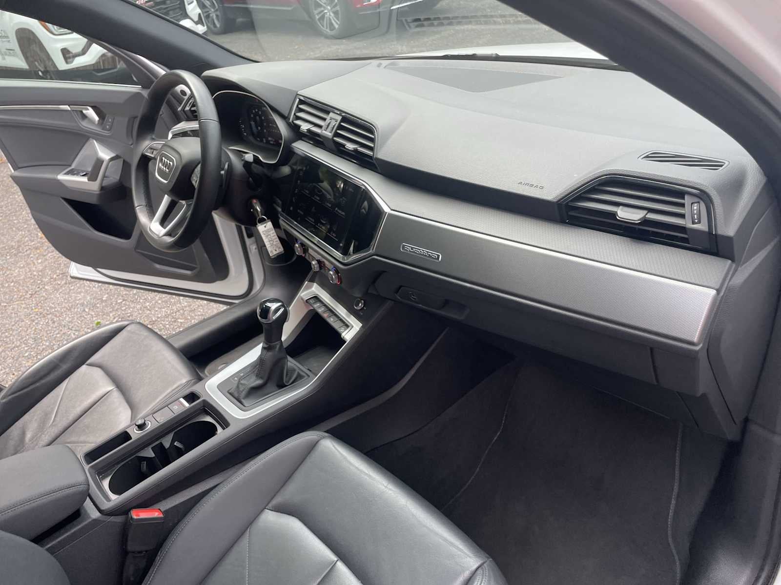 2025 Audi Q3 S line Premium