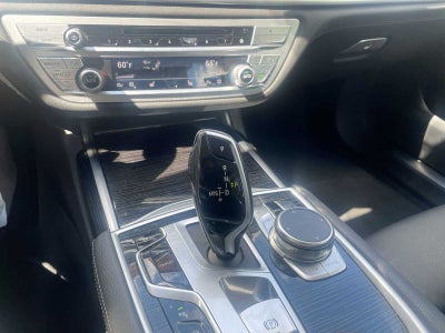 2019 BMW 740i xDrive