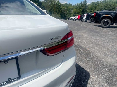 2019 BMW 740i xDrive