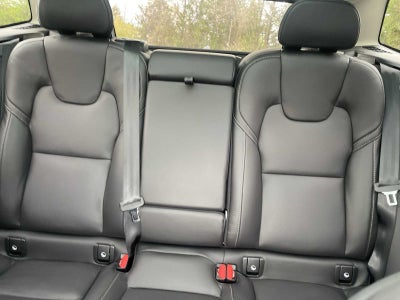 2025 Volvo XC60 Plug-In Hybrid Ultra, T8 AWD Electric/Gasoline, Dark
